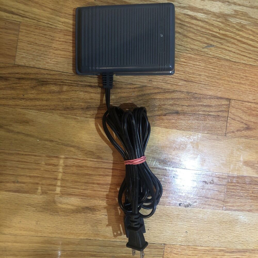 Foot Pedal 3-Prong Connector FDM Controller FC-1902A for Sewing Machine